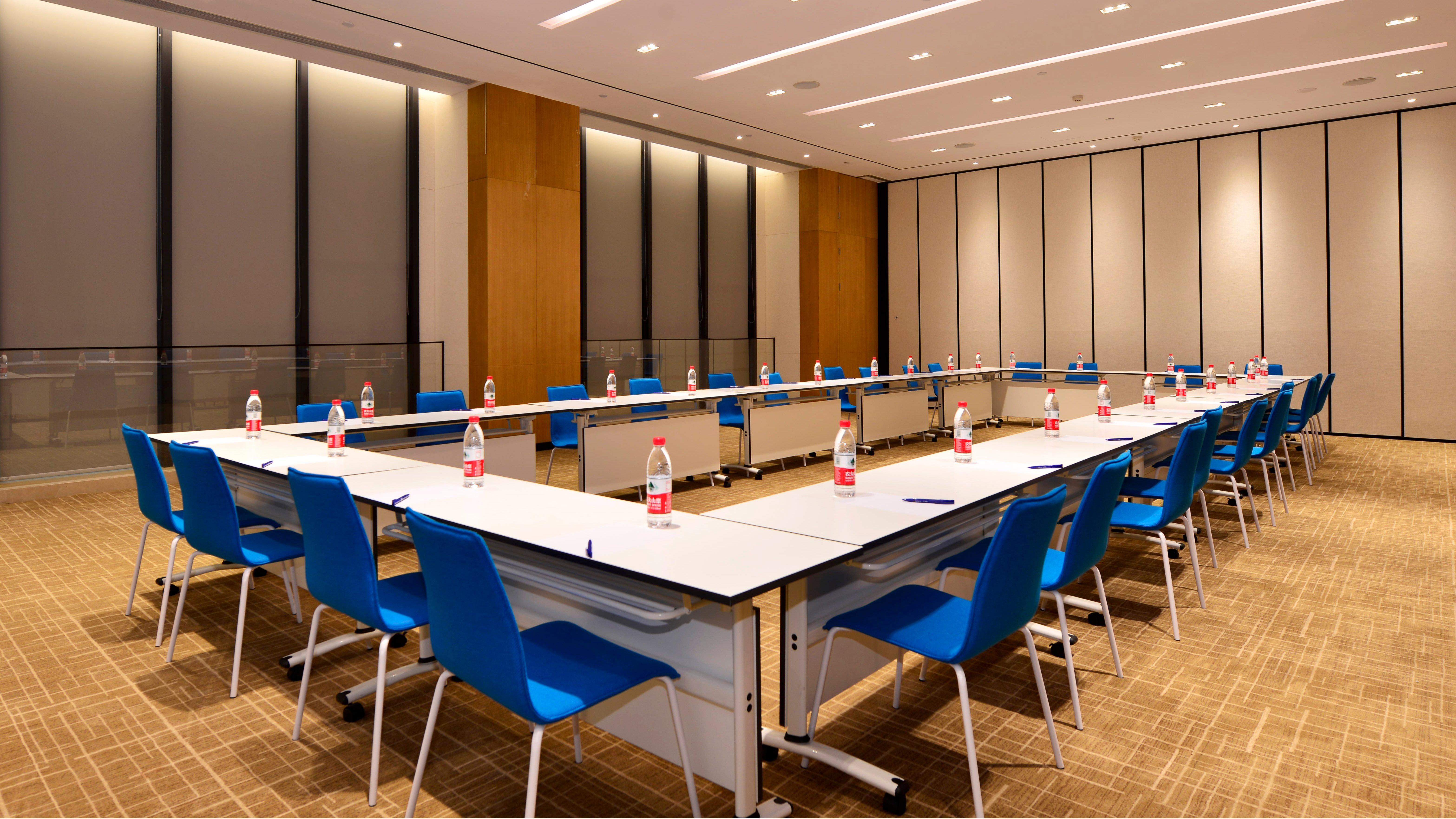 Holiday Inn Express Luanchuan By Ihg Exteriör bild